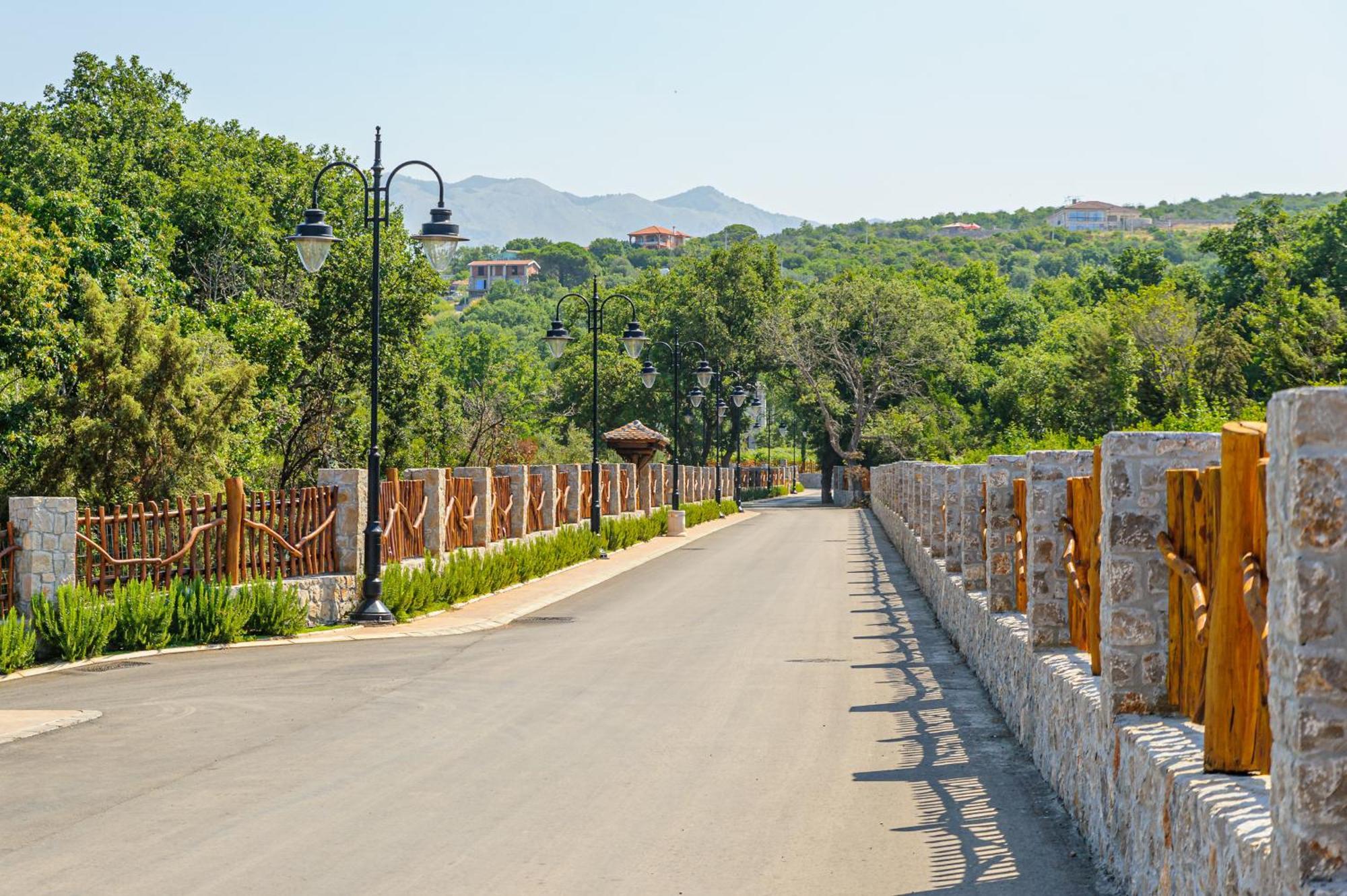 Carevic Resort & Villas Будва Екстер'єр фото