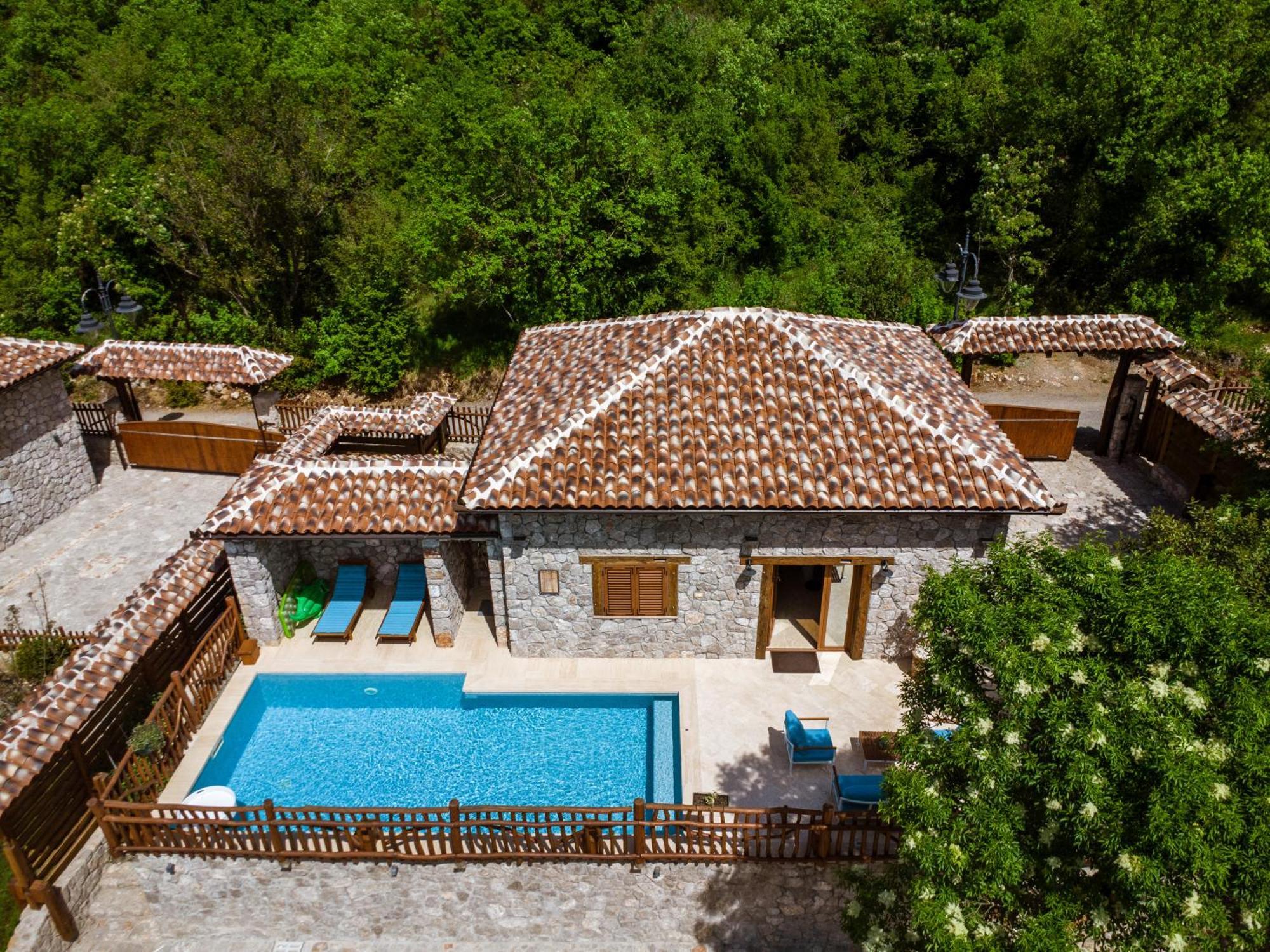 Carevic Resort & Villas Будва Екстер'єр фото